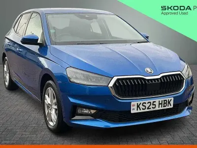 Used Skoda Fabia SE L 85 HP (62 kW) 2025 Race blue metallic Hatchback