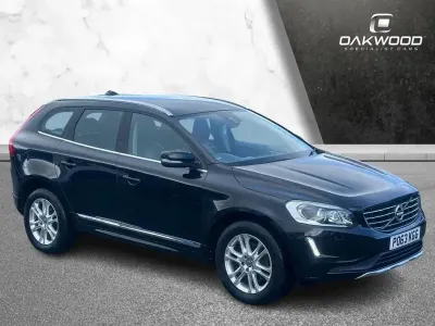 Usado Volvo XC60 SE Lux 163 CV (119 kW) 2013 Negro SUV
