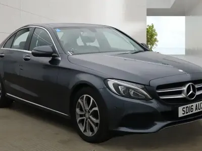 Begagnad Mercedes C200 Premium 2016 Grå Sedan