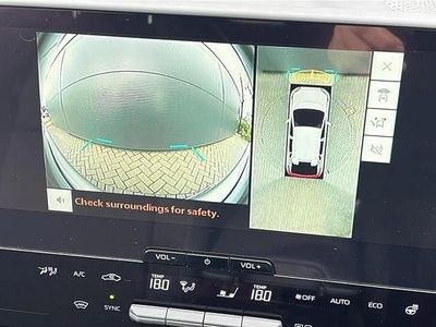 Used Toyota bZ4X 150 kW (204 HP) 2025 Silver SUV