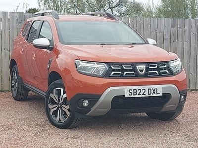 Begagnad Dacia Duster Prestige 130 HK (95 kW) 2022 Orange SUV