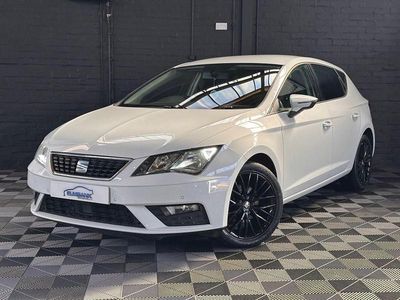 Used Seat Leon SE Dynamic 115 HP (84 kW) 2019 White Hatchback