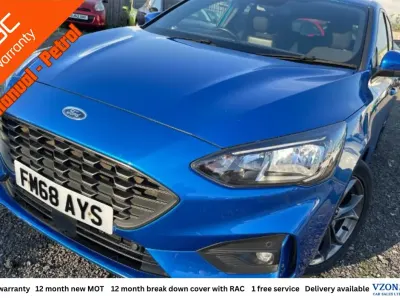 Used Ford Focus ST-Line 125 HP (91 kW) 2019 Blue Hatchback