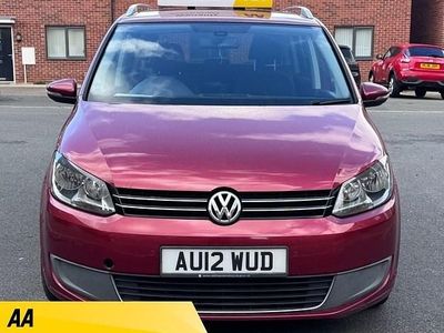 Used VW Touran SE 105 HP (77 kW) 2012 Red MPV