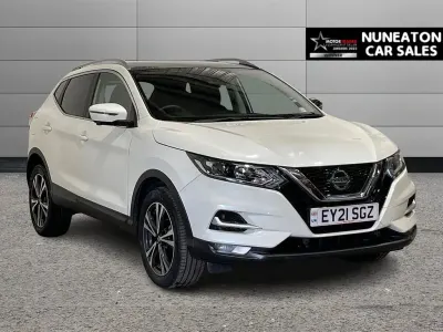 Używany Nissan Qashqai N-Connecta 160 KM (117 kW) 2021 Biały SUV