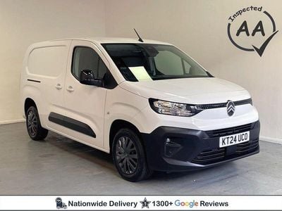 Used Citroën Berlingo 100 HP (73 kW) 2024 White MPV