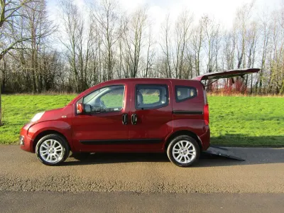 Used Fiat Qubo Lounge 2018 Red MPV