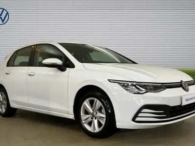 Used VW Golf VIII Life 130 HP (95 kW) 2022 White Hatchback