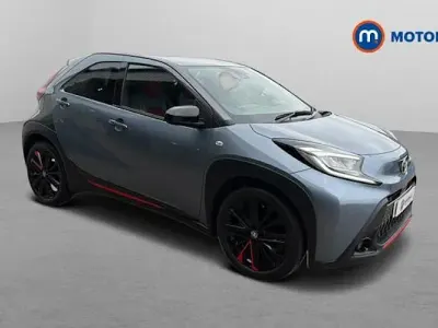 Used Toyota Aygo X 72 HP (52 kW) 2023 Grey SUV