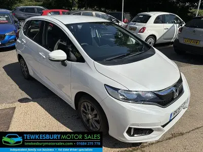 Second-hand Honda Jazz SE 102 CP (75 kW) 2019 Alb Hatchback