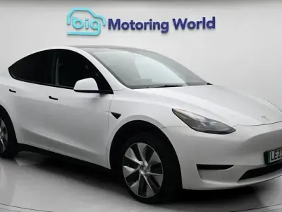 Used Tesla Model Y Standard Range 219 kW (299 HP) 2023 White SUV
