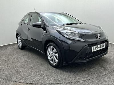 Used Toyota Aygo X PURE 72 HP (52 kW) 2024 Black metallic SUV