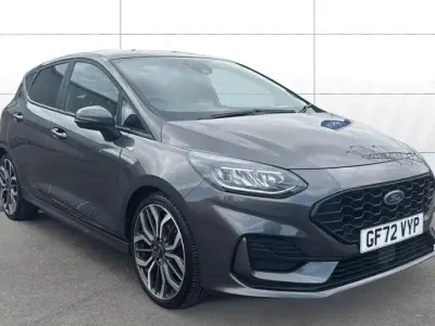 Begagnad Ford Fiesta ST-Line X 125 HK (91 kW) 2021 Grå Halvkombi