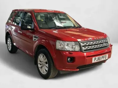 Used Land Rover Freelander 2 147 HP (108 kW) 2012 Red SUV