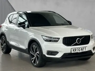 Used Volvo XC40 R-Design Pro 197 HP (144 kW) 2020 White SUV