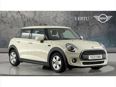 Used Mini ONE Classic 102 HP (75 kW) 2021 White Hatchback