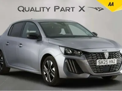 Begagnad Peugeot 208 Allure 2025 Grå Halvkombi