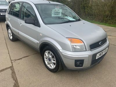 used Ford Fusion 1.6 Zetec 5dr Auto [Climate]