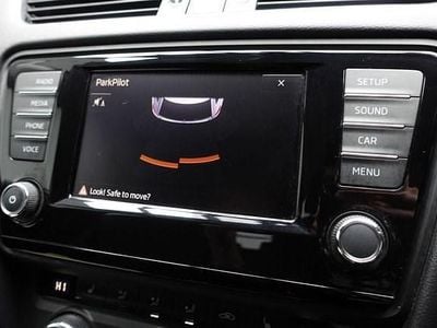 Used Skoda Octavia SE 150 HP (110 kW) 2017 Silver Estate