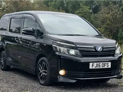 Used Toyota Voxy