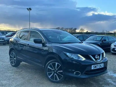 Second-hand Nissan Qashqai Tekna 2017 Negru SUV