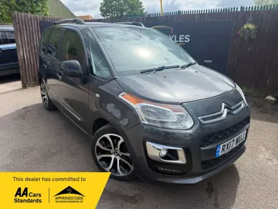 Usado Citroën C3 Picasso Platinum 2017 Cinzento Monovolume