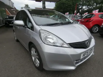 Used Honda Jazz ES 2015 Silver Hatchback