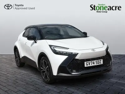 Used Toyota C-HR 140 HP (102 kW) 2025 White SUV