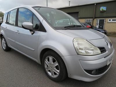 Used Renault Grand Modus Dynamique 86 HP (63 kW) 2008 Silver MPV