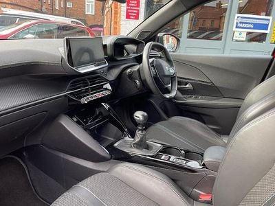 Begagnad Peugeot 2008 GT-line 129 HK (94 kW) 2020 Röd SUV