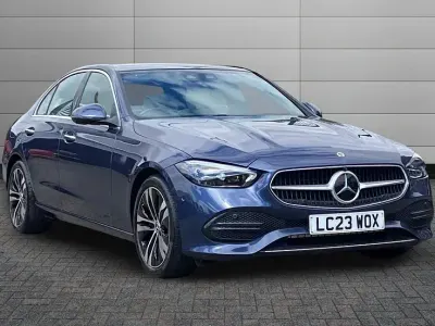 Used Mercedes C200 Exclusive Luxury 221 HP (162 kW) 2023 Blue Sedan