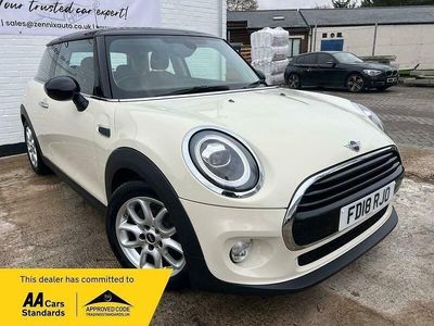 White Used 2018 Mini Cooper Hatch Hatchback | £9,395 (Fair price)