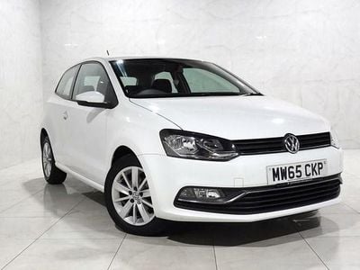 Used VW Polo SE 90 HP (66 kW) 2015 White Hatchback