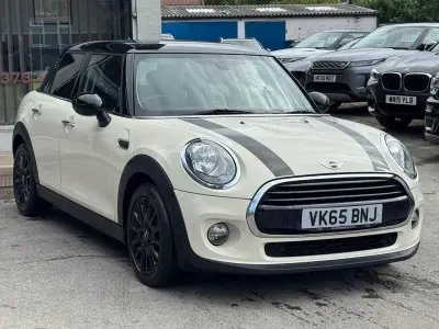 Used Mini Cooper Hatch 136 HP (100 kW) 2015 White Hatchback