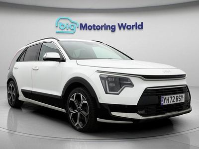 Used Kia Niro 2023 White SUV