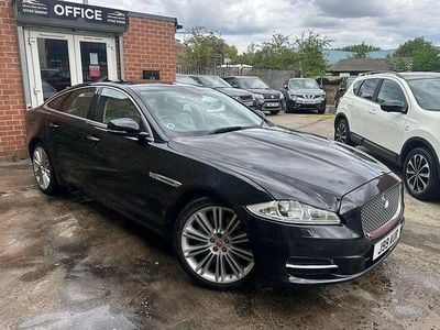 Jaguar XJ