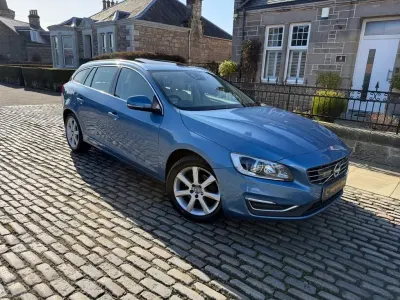 Used Volvo V60 SE Lux 150 HP (110 kW) 2016 Blue Estate
