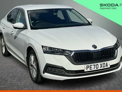 Begagnad Skoda Octavia SE L First Edition 110 HK (80 kW) 2020 Vit Halvkombi
