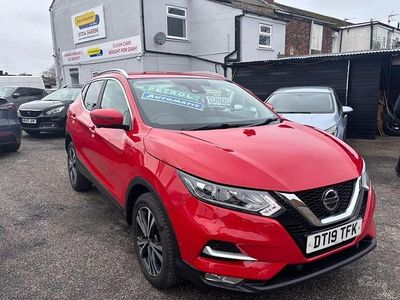 Used Nissan Qashqai N-Connecta 160 HP (117 kW) 2019 Red SUV
