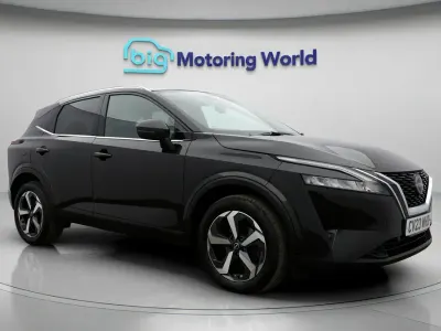 Used Nissan Qashqai N-Connecta 140 HP (102 kW) 2023 Black SUV
