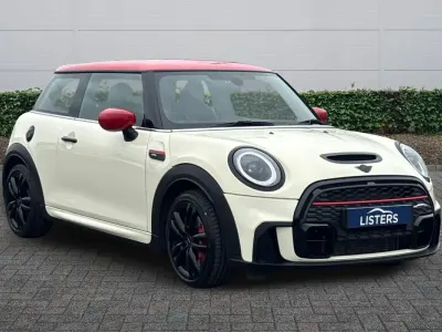 Używany Mini John Cooper Works Hatch 2021 Biały Hatchback