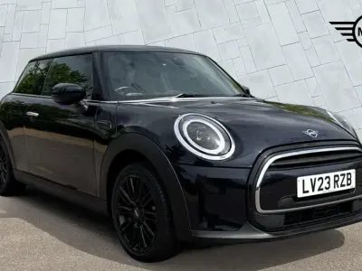 Used Mini Cooper Exclusive 134 HP (98 kW) 2023 Black Hatchback
