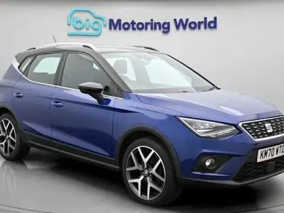 Używany Seat Arona XCELLENCE Lux 110 KM (80 kW) 2021 Niebieski SUV