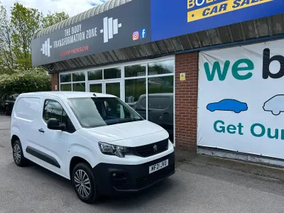Used Peugeot Partner 131 HP (96 kW) 2021 White MPV