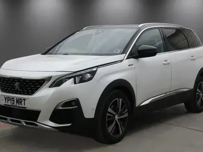 Used Peugeot 5008 GT-line 130 HP (95 kW) 2019 White SUV