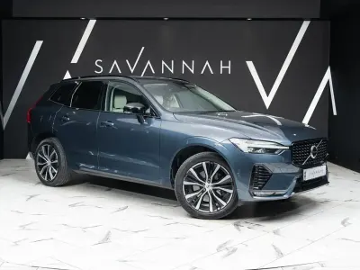 Used Volvo XC60 Plus 250 HP (183 kW) 2023 Blue SUV