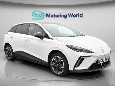 Begagnad MG MG4 EV Trophy 319 kW (435 HK) 2023 Halvkombi
