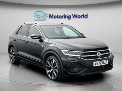 Used VW T-Roc R-line 148 HP (108 kW) 2023 Black SUV