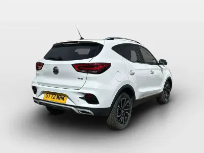 Usado MG ZS Exclusive 106 HP (77 kW) 2023 Branco SUV