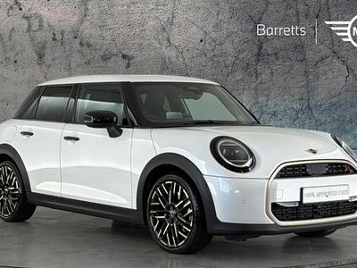 Used Mini Cooper S Hatch 201 HP (147 kW) 2025 White Hatchback